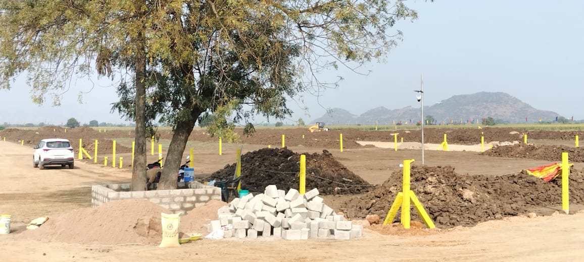 Open Plots In Amaravathi   images 